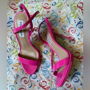 STEVE MADDEN HEELS